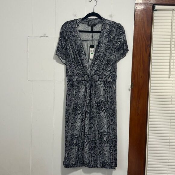 BCBGMaxAzria Snake Print Deep V Dress NWT Large - Picture 1 of 5